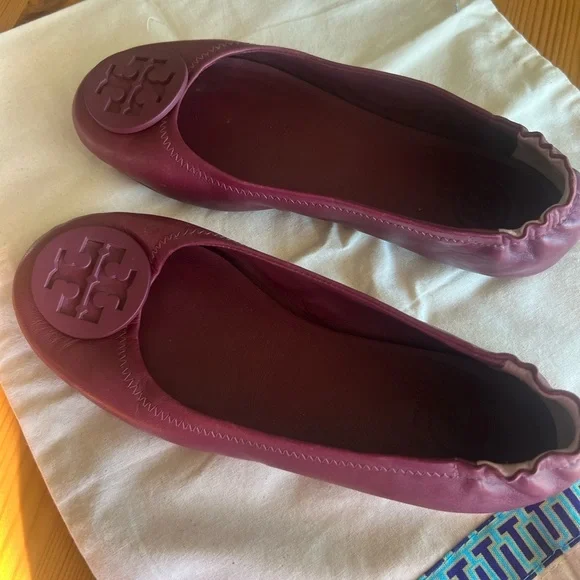 Tory Burch shoes - Picture 2 of 4